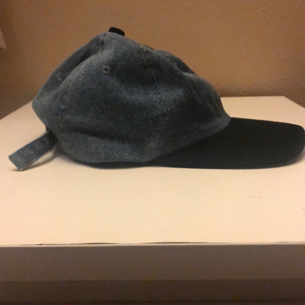 Denim hat - Picture 2 of 3